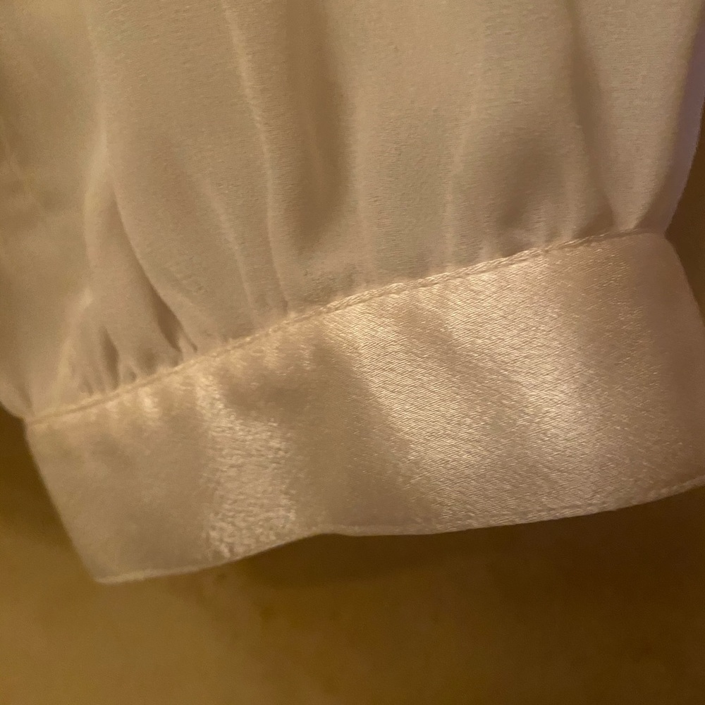 Blouse - Picture 4 of 6